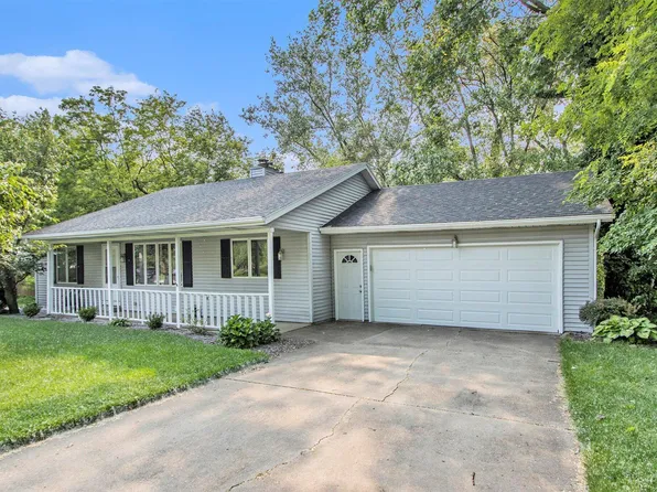 4760 Briarhill Dr, Portage, MI 49024