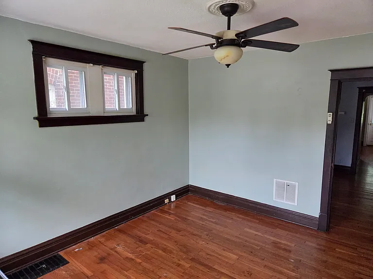 2116 Geyer Ave #1 — Photo 2