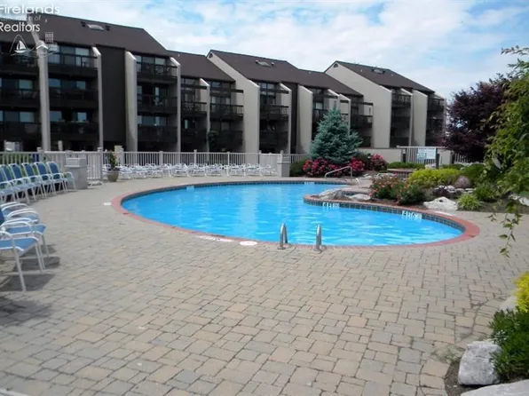 1801 Perry #27, Port Clinton, OH 43452