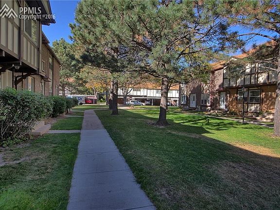 Park like setting right outside your door