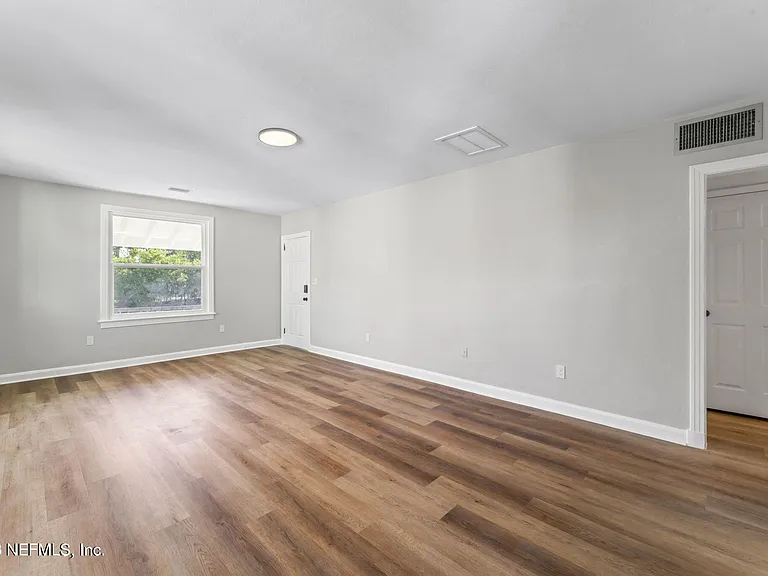 1821 San Marco Blvd #4 — Photo 6