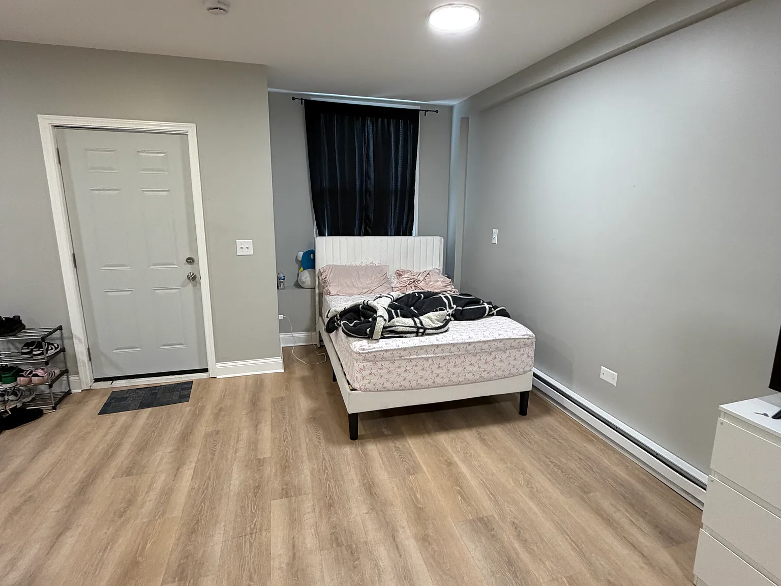 Studio, 550 sqft, $1,100 — Photo 4