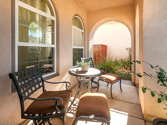 2nd image of 29673 Serenity Ln