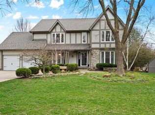 14921 W 82nd Ter, Lenexa, KS 66215