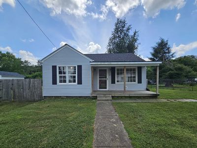 1918 E Main St, Greenup, KY, 41144