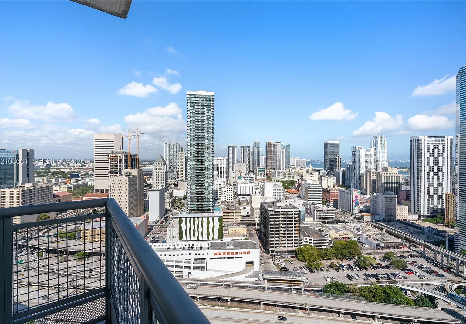 Wind Condo — Photo 4