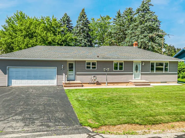 3332 W 1st Ave, Appleton, WI 54914