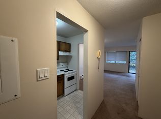 615 Colborne St, New Westminster, BC V3L 2E1