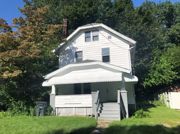 712 Garfield St, Akron, OH 44310