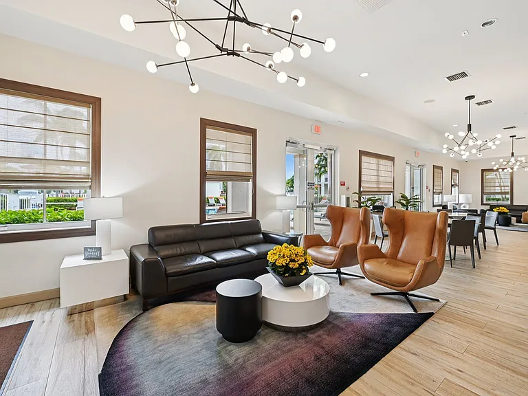 Gran Vista at Doral — Photo 26