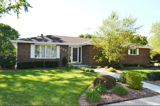 209 Greenfield Rd photo 1