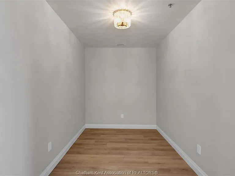 50 Nazarene Rd #522 — Photo 4