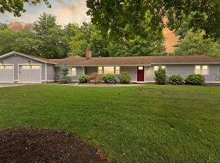 9 Wild Rose Dr, Andover, MA 01810
