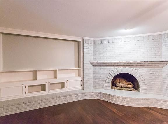 5th image of 808 Northwood Blvd