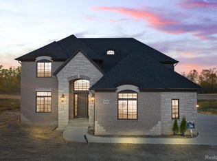 52801 Forest Grv, Shelby Township, MI 48315