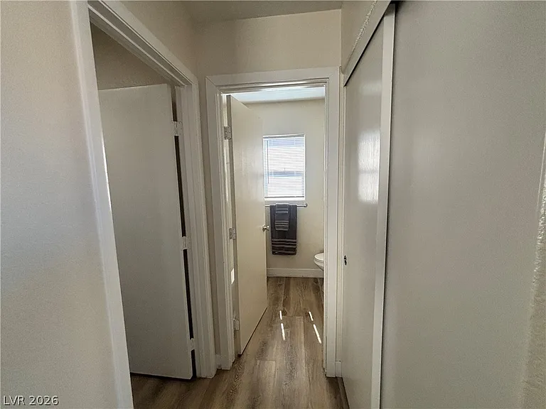 586 Brinkburn Point Ave — Photo 16