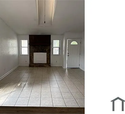 3 bed, $1,500 — Photo 2