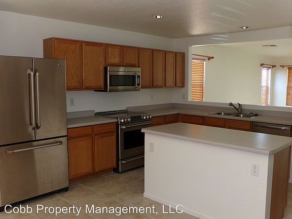 2nd image of 7429 S Giachery Ave
