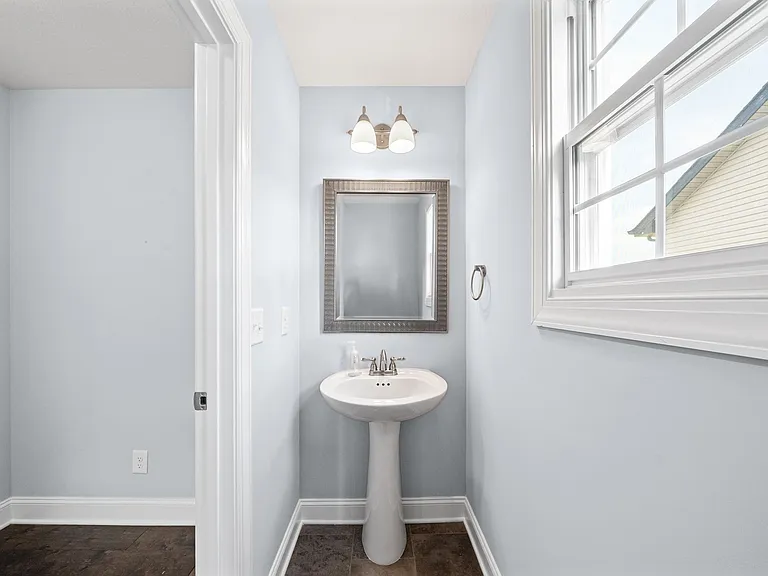 3753 Windmill Dr — Photo 14