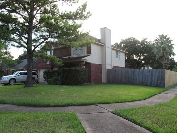 2nd image of 14410 Lone Willow Ct