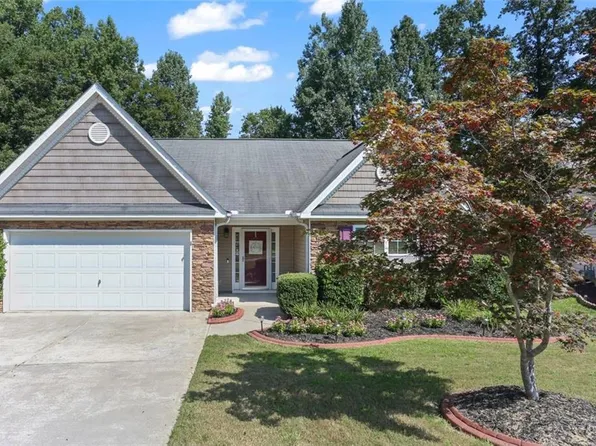 203 Remington Place Blvd, Dallas, GA 30157