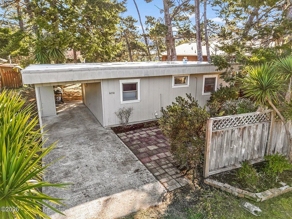1st image of 6850 SW Harbor Ave