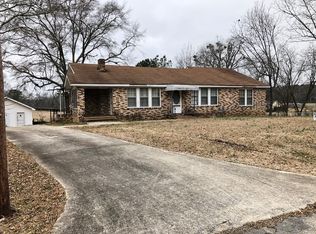 357 Riverside Dr, Gadsden, AL 35903