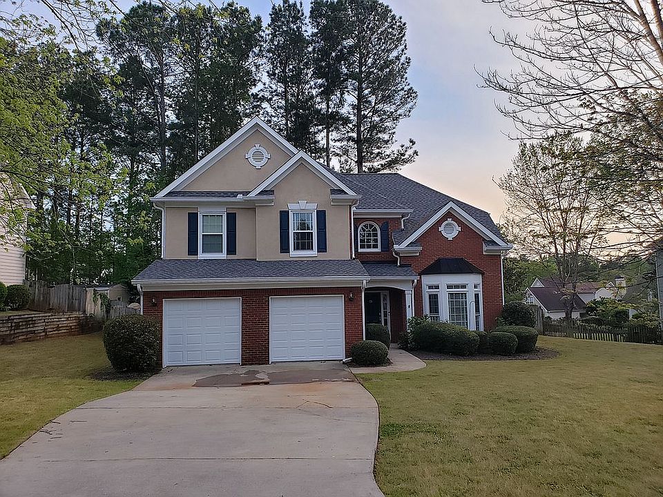 New roof,paint,gutters,windows