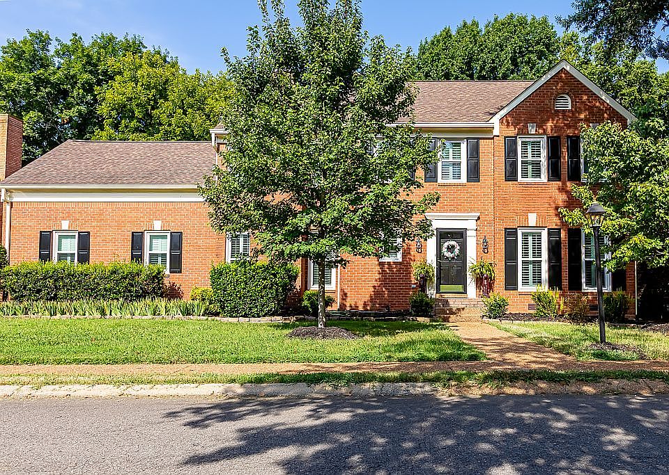 1st image of 1705 Nottingham Pl