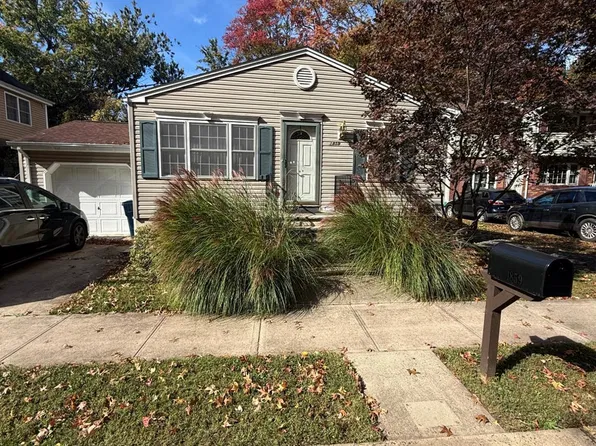 1859 Oak Rd, North Brunswick, NJ 08902