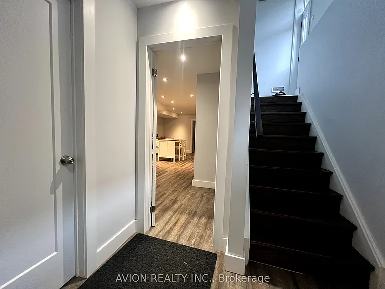 28 Monarchdale Ave #BASEMENT — Photo 5