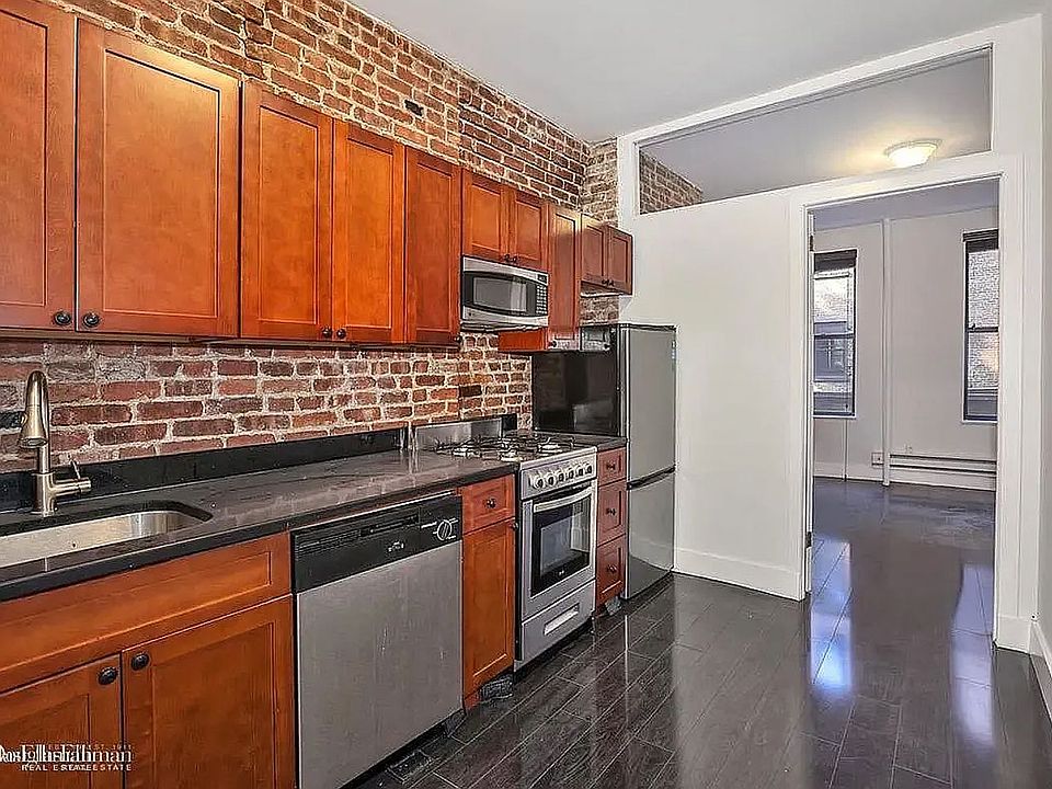1st image of 640 10th Ave #2F