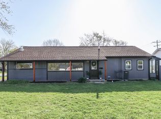 91 Crestview Dr, Greenwood, IN 46143
