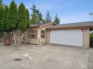 3540 Sylvan Pines Cir #11, Bremerton, WA 98310