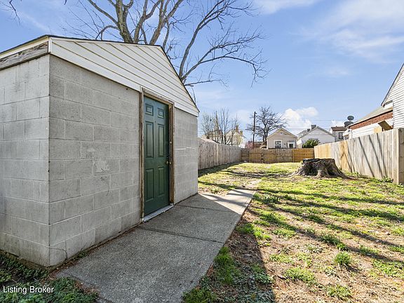 2nd image of 2314 Rowan St