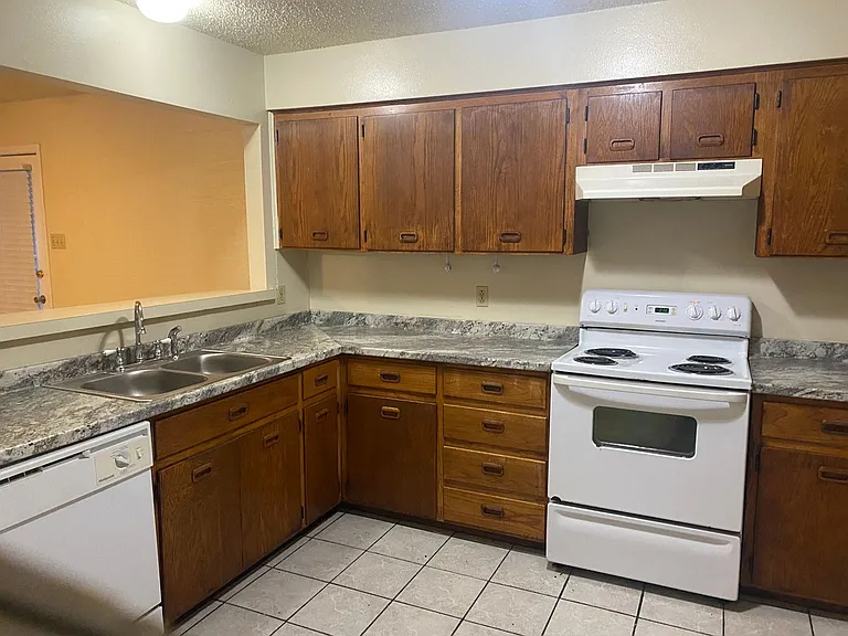 8271 Bayou Fountain Ave — Photo 6