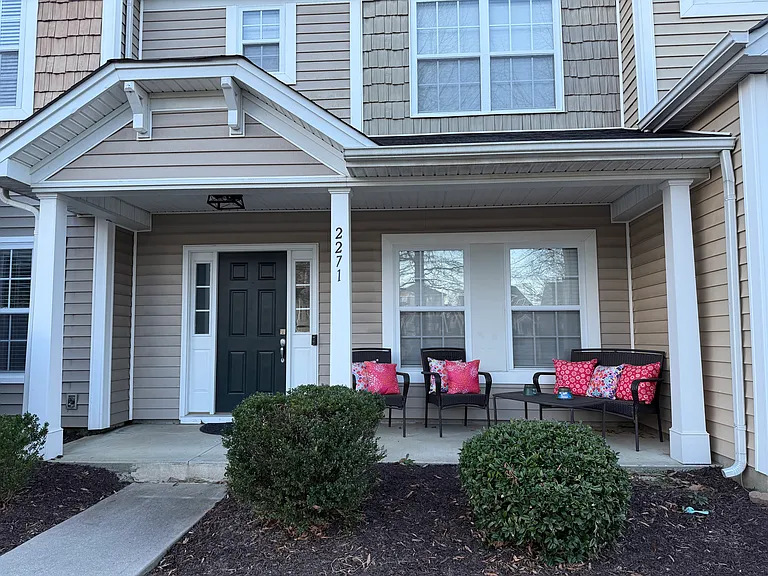 2271 Crosscut Dr — Photo 9