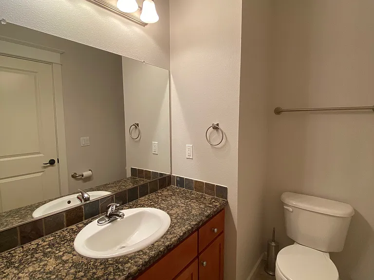 2nd bathroom