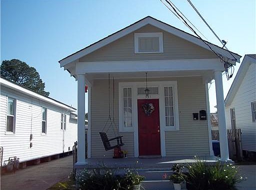 4th image of 931 Newton St