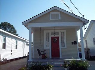 931 1/2 Newton St, Gretna, LA 70053