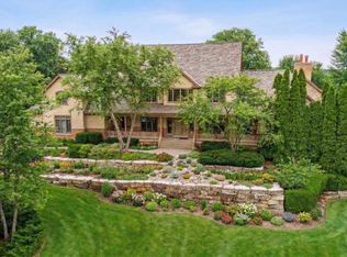 2917 Fox Knoll Ct, Johnsburg, IL 60051