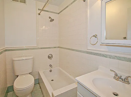 Rented by SW Queens Mezzanine | media 15