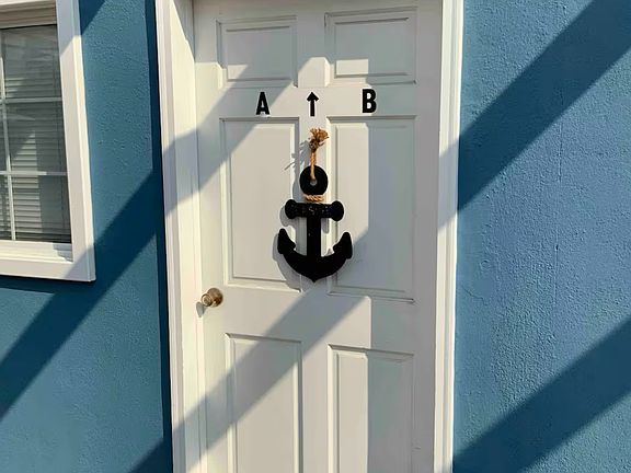 Door to stairs to retreat