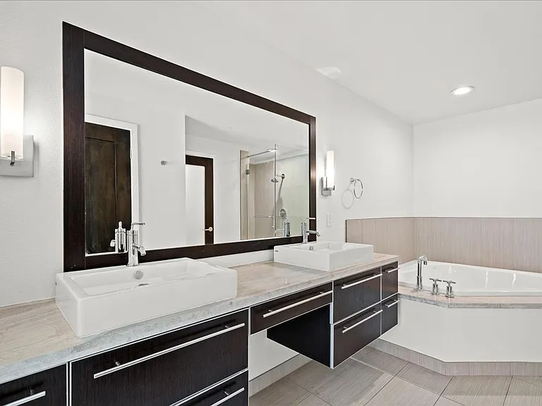 8925 W Flamingo Rd #102 — Photo 19