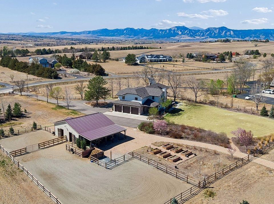 1st image of 9421 Gunbarrel Ridge Rd