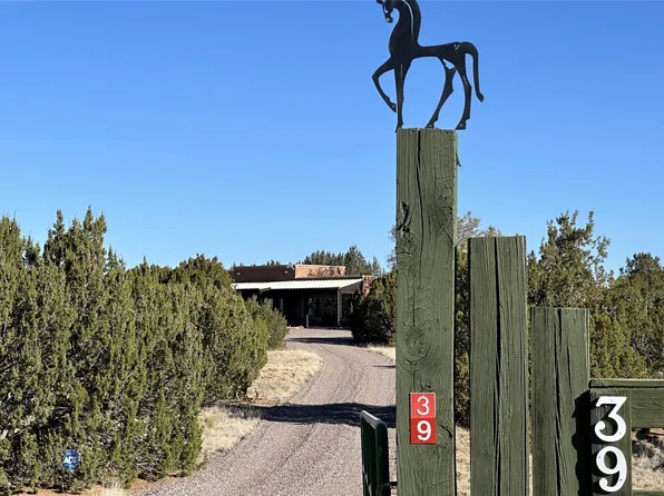 39 Crazy Rabbit Rd, Santa Fe, NM 87508