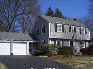 14 Lostbrook Rd, West Hartford, CT 06117