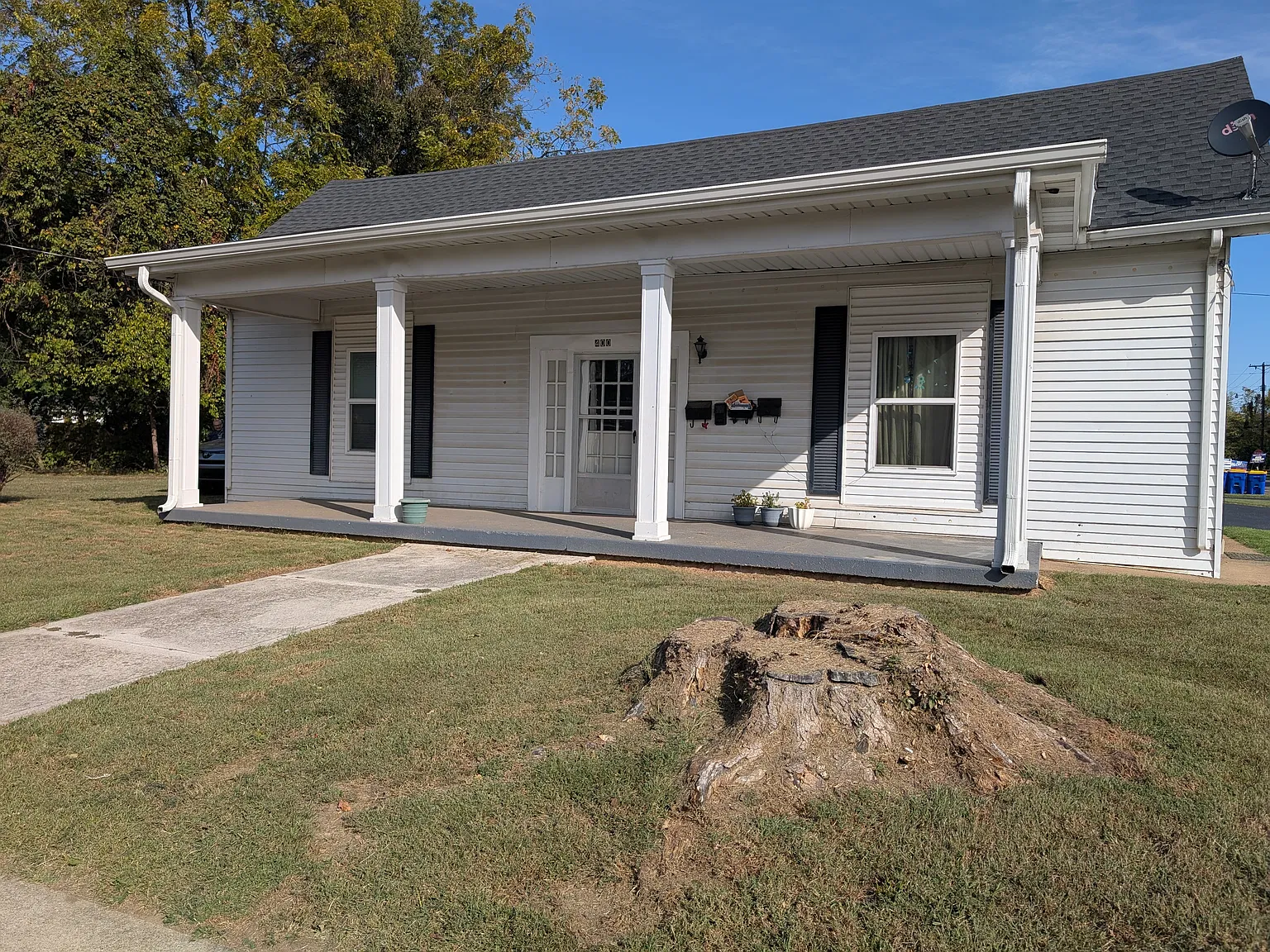 1 bed, 750 sqft, $900 — Photo 1