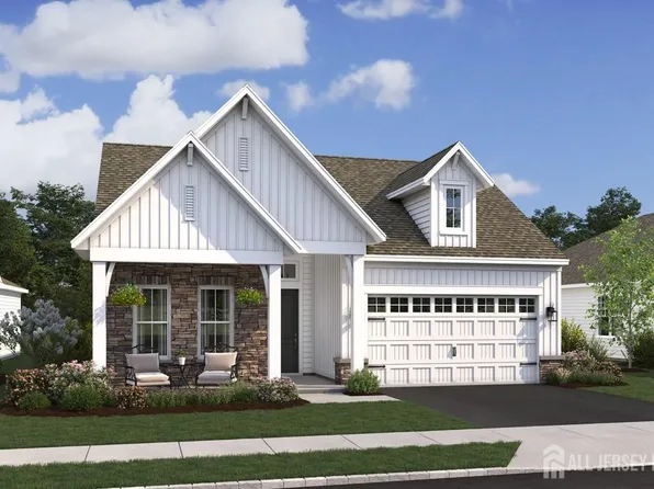 2 Mount Dr, Plainsboro, NJ 08536
