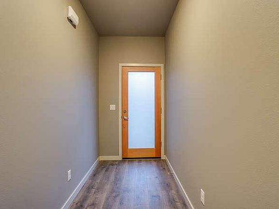5th image of 12315 NE 115th St